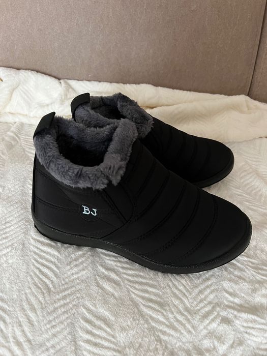 Nowe buty damskie 36 37 ocieplane zimowe śniegowce