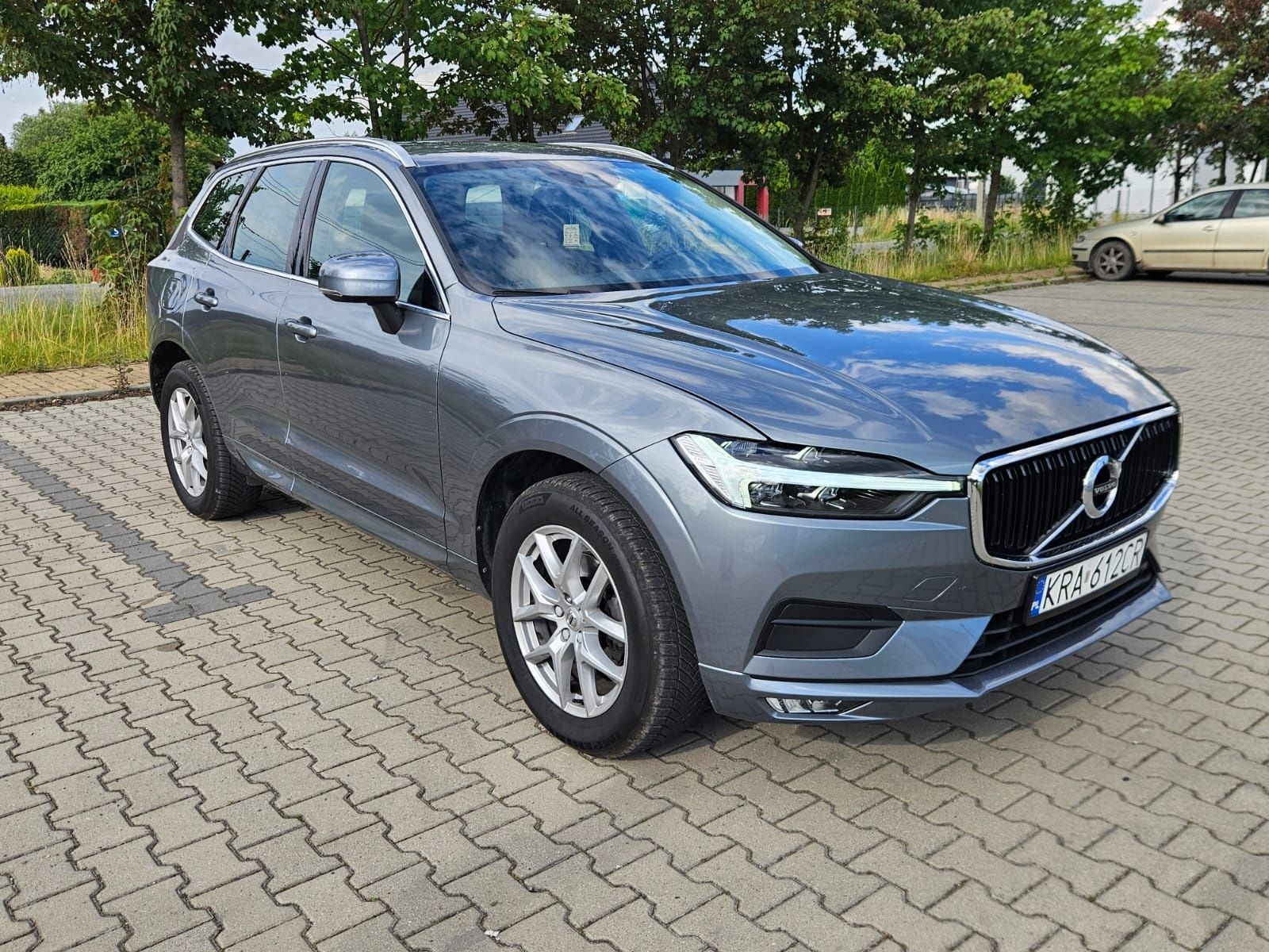 Volvo XC60 II D4 190km