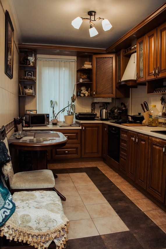 Продаж 4 кімнатної квартири Мистецькі Ворота.