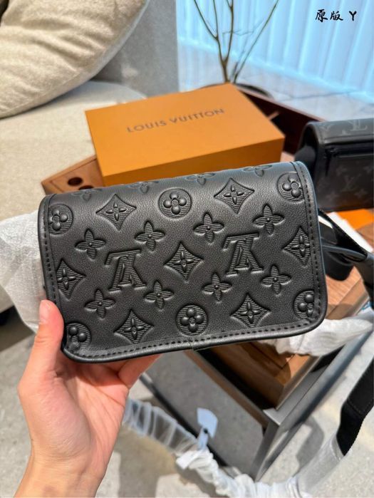 Сумка мужская Louis Vuitton Bosphore клатч через плечо унисекс кожа