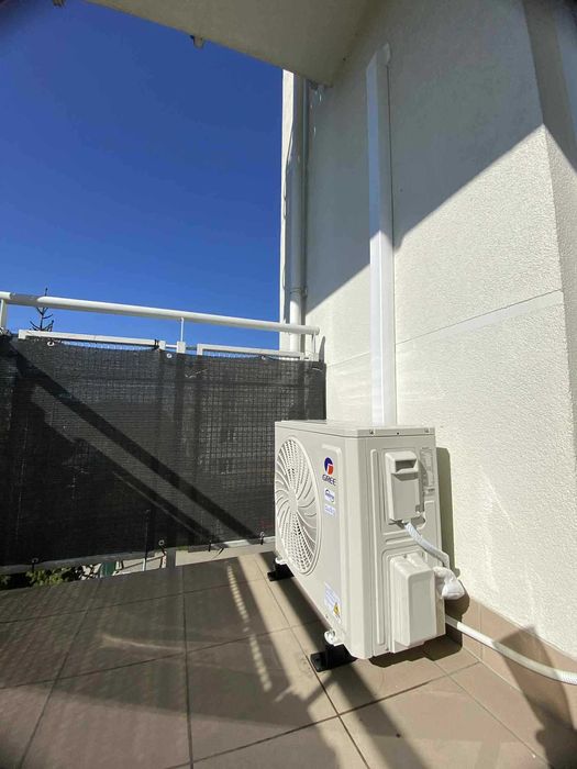 Klimatyzator GREE PULAR 3,2KW ( Biały połysk / mat )