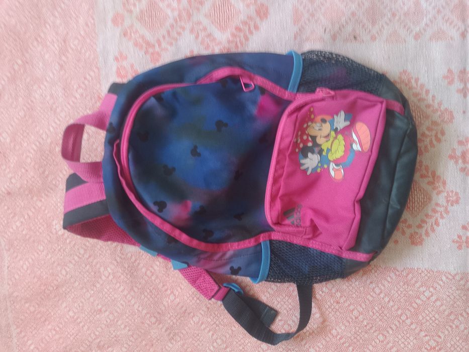 Сумки рюкзаки в хорошому стані