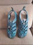 Niebieskie buty Keen