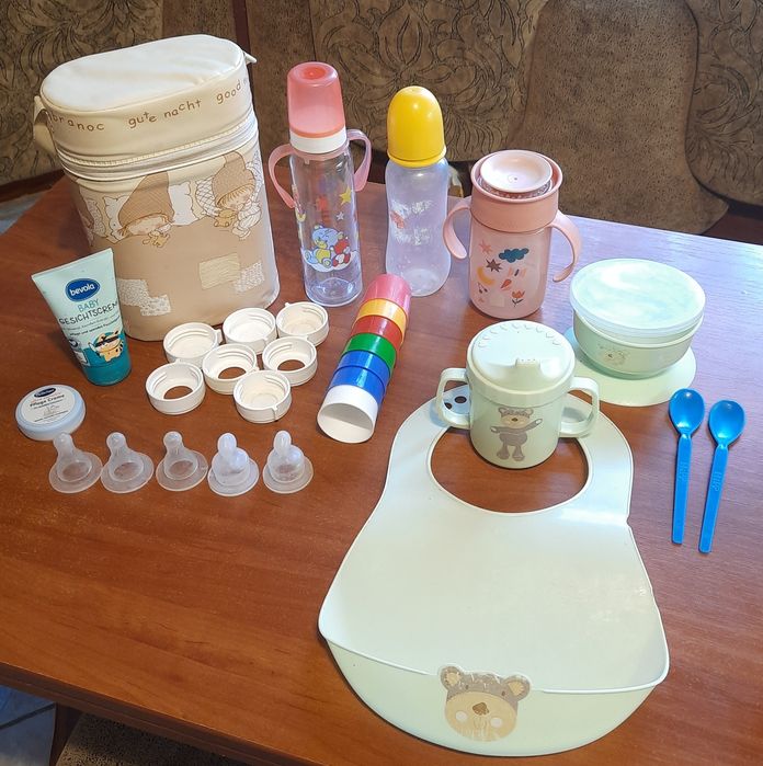 Пляшечка, пляшечки, комплектуючі, соска, кружка, слюнявчик, крем