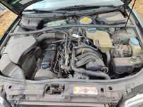 Двигун 1.6 AHL Ауді А4Б5 двигатель в сборе Audi a4b5 1.6 ahl
