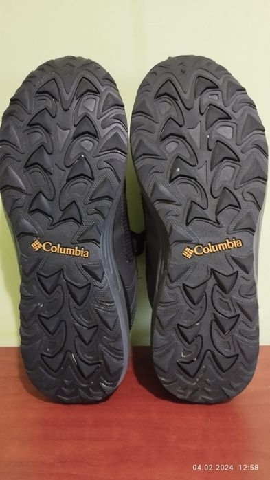Columbia Коламбія кросівки кроси