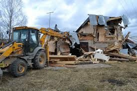 Демонтаж, строительные работы ,снос домов и ветхих строений