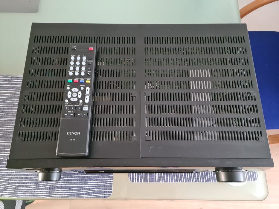 Ресивер Denon avr-x2000