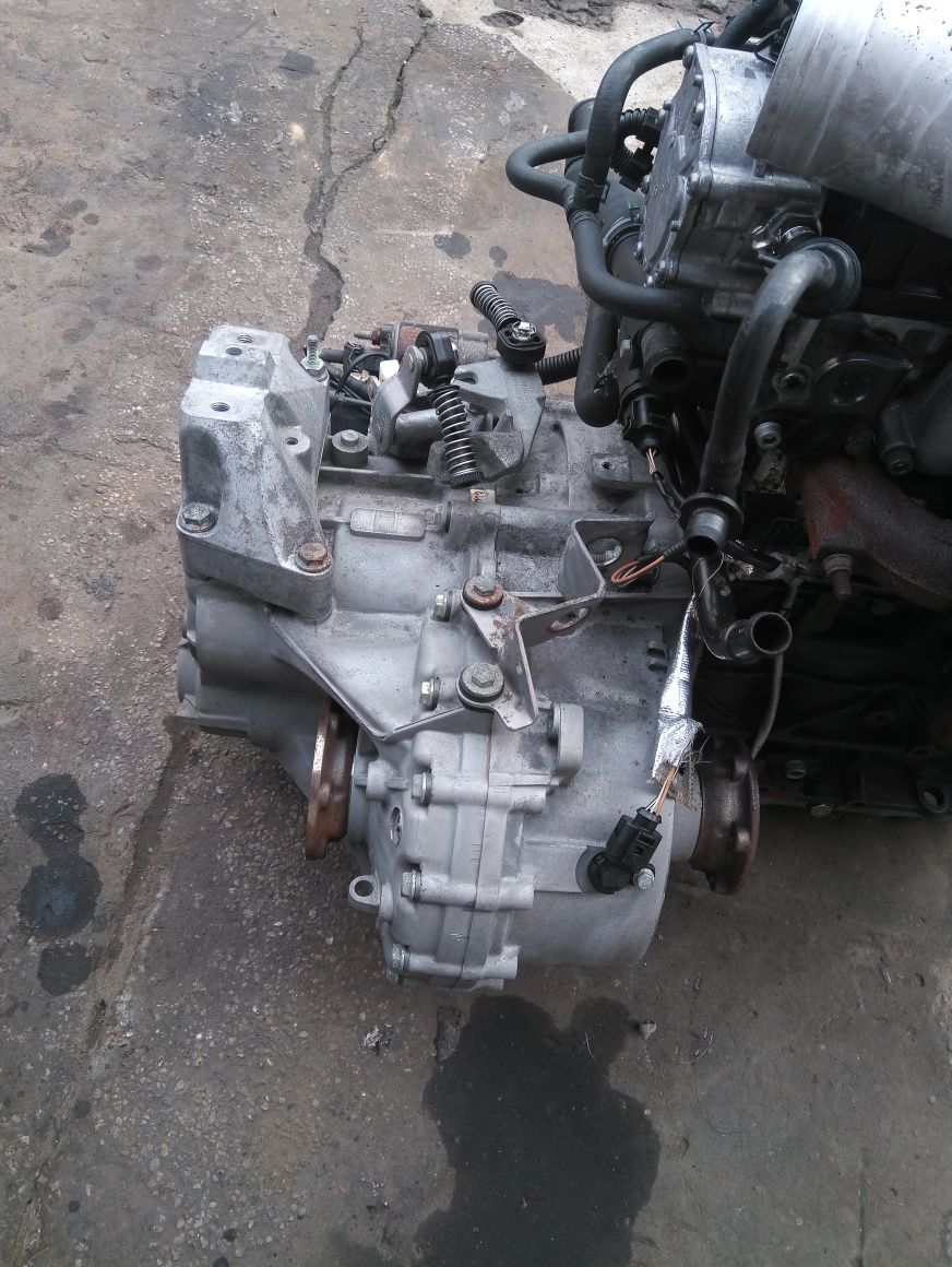 Silnik 1.9 tdi asz 130 koni  pompa paliwa alternator rozrusznik