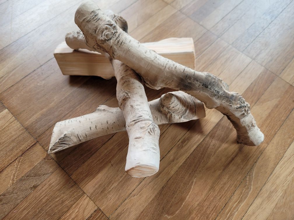 Ceramiczne ozdobne drewno do kominka 4 sztuki