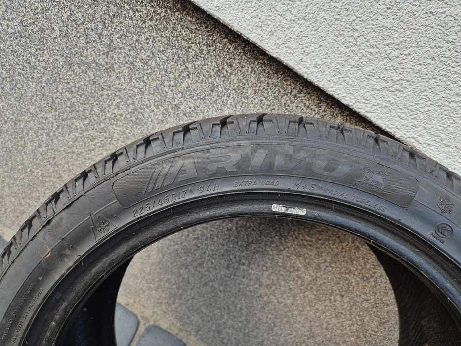 Opony zimowe 2024r 8mm Arivo winmaster ARW1 225/45 R17