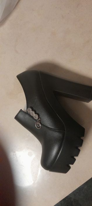 Sapato preto movo