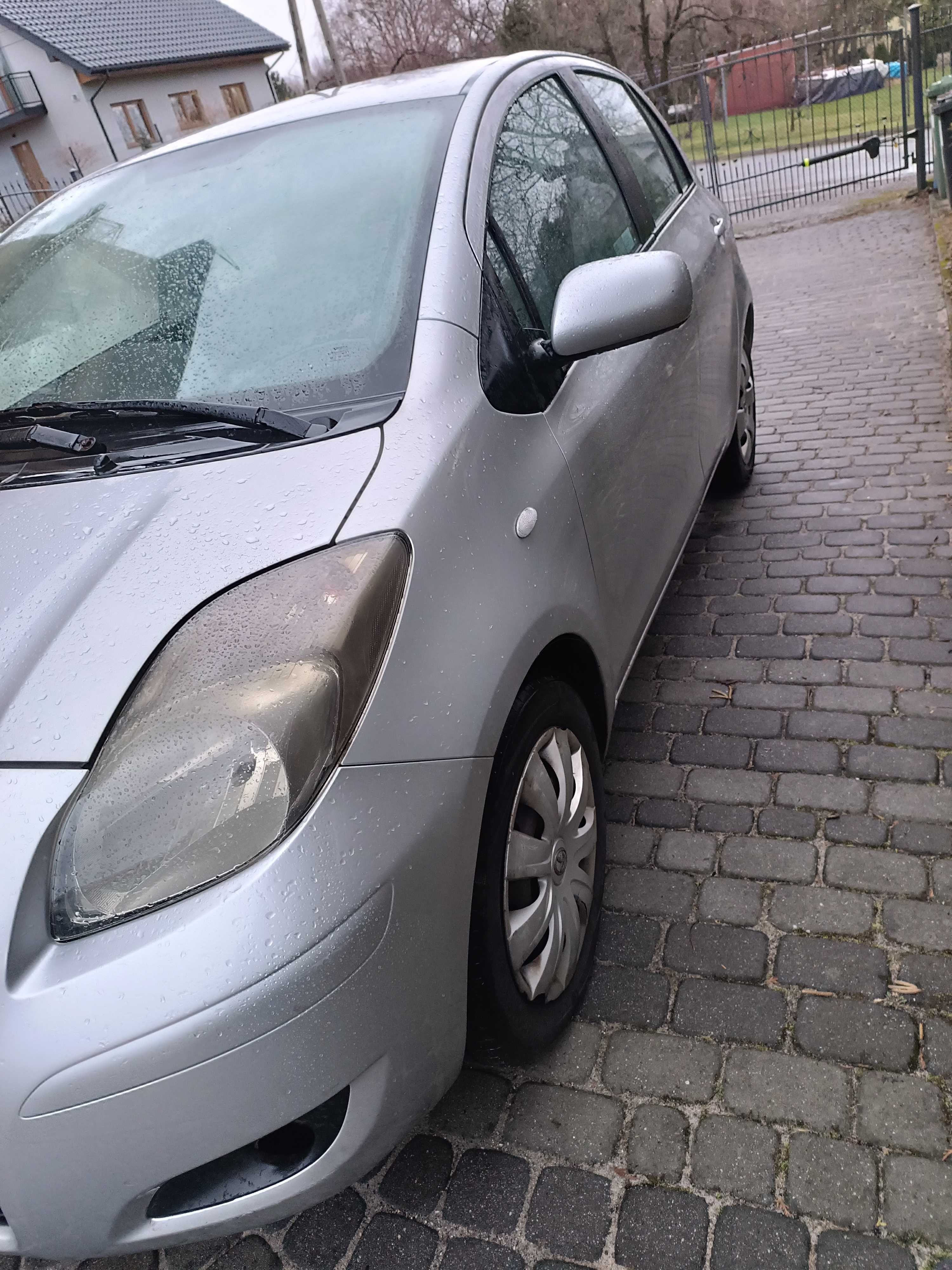 Toyota Yaris 2010