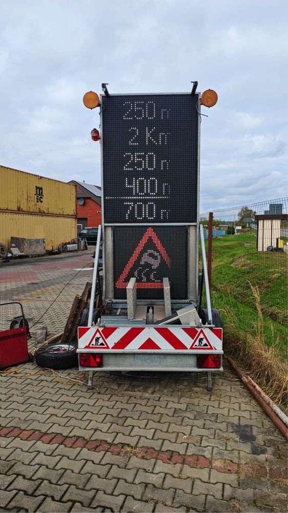 Trebbiner VWT10 przyczepa ostrzegawcza