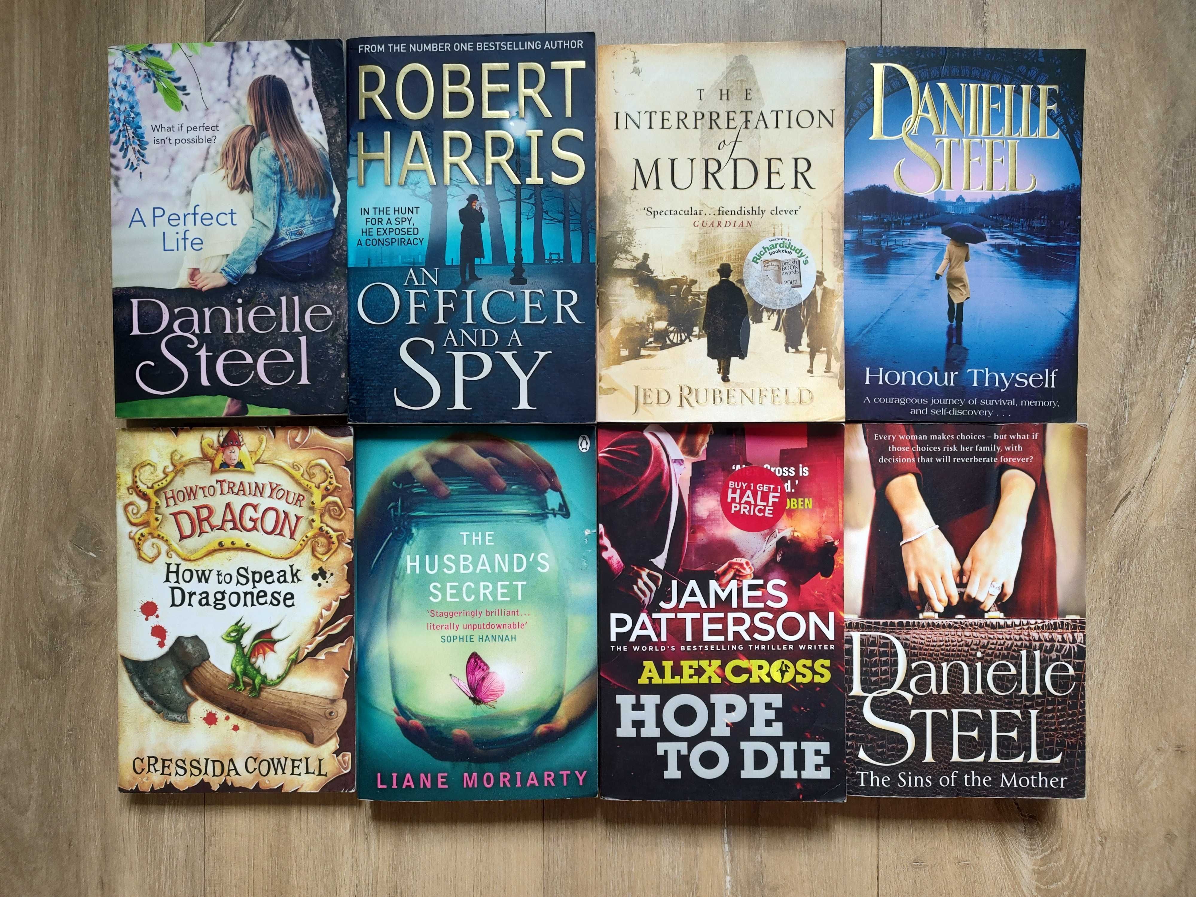 Книги англійською мовою: Chase, Grishham, Danielle Steel, Dick Francis