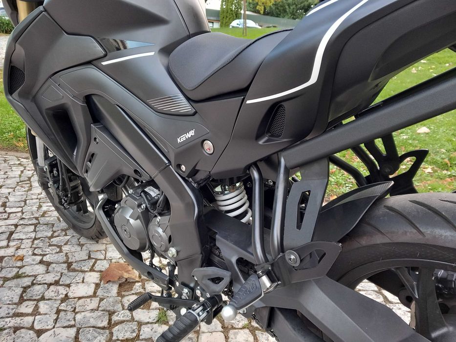 Keeway RKF 125 com Top Case Ano 2023