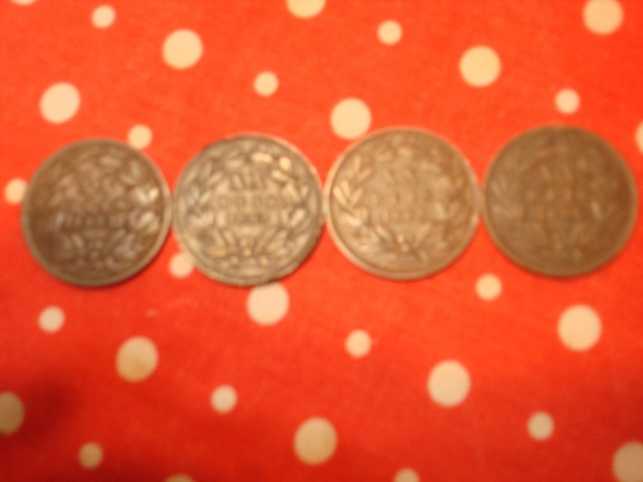 Vendo Moedas Muito Antigas