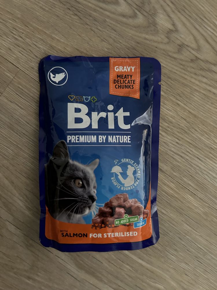 Корм вологий brit premium з різними смаками