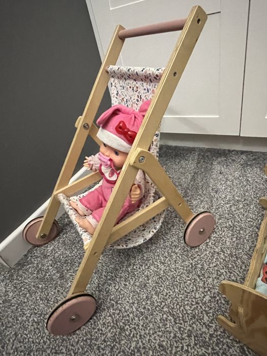 Wózek dla lalek, kołyska i wanienka plus lalki OKAZJA