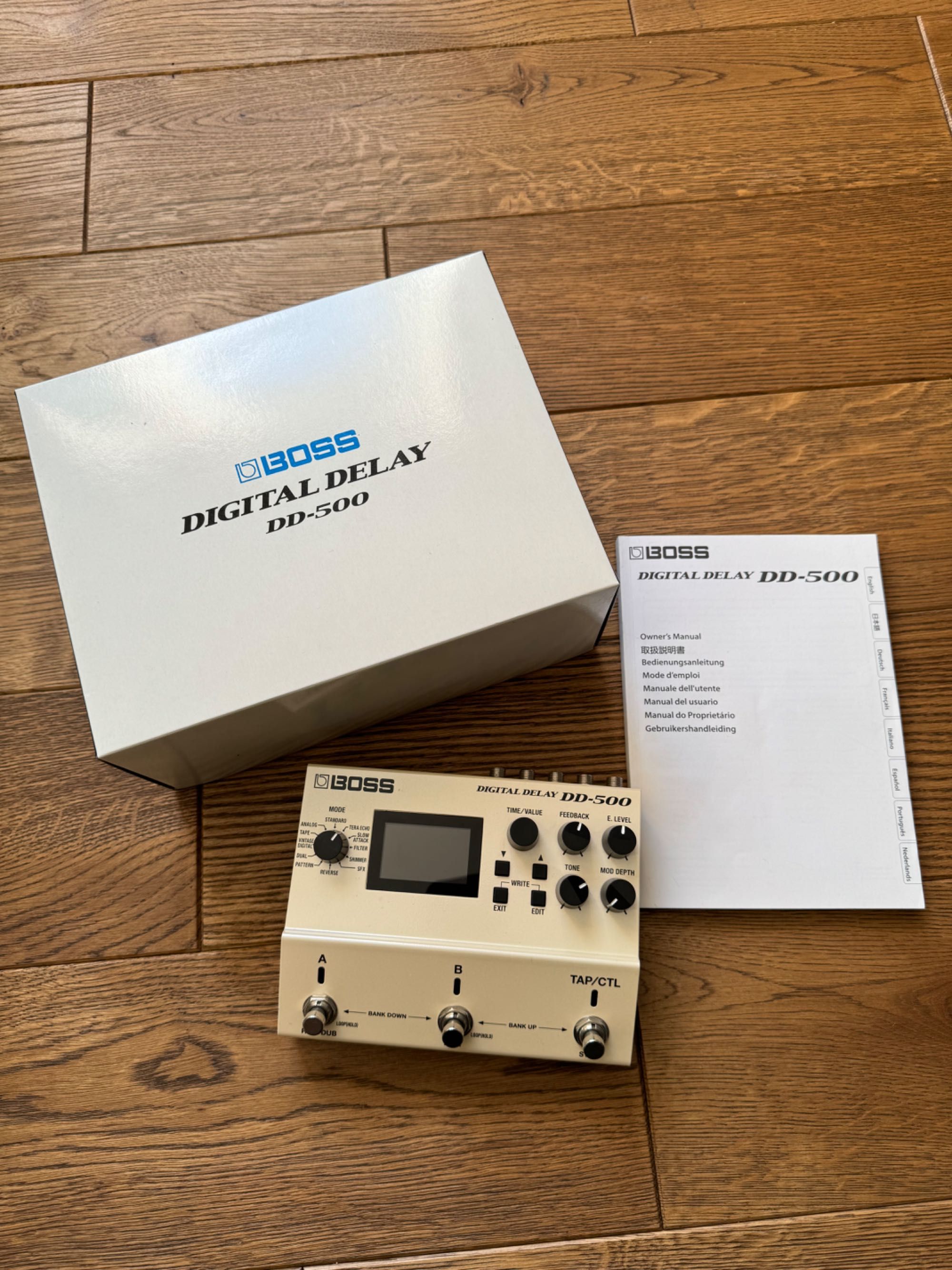 BOSS DD-500 (efekt gitarowy delay)