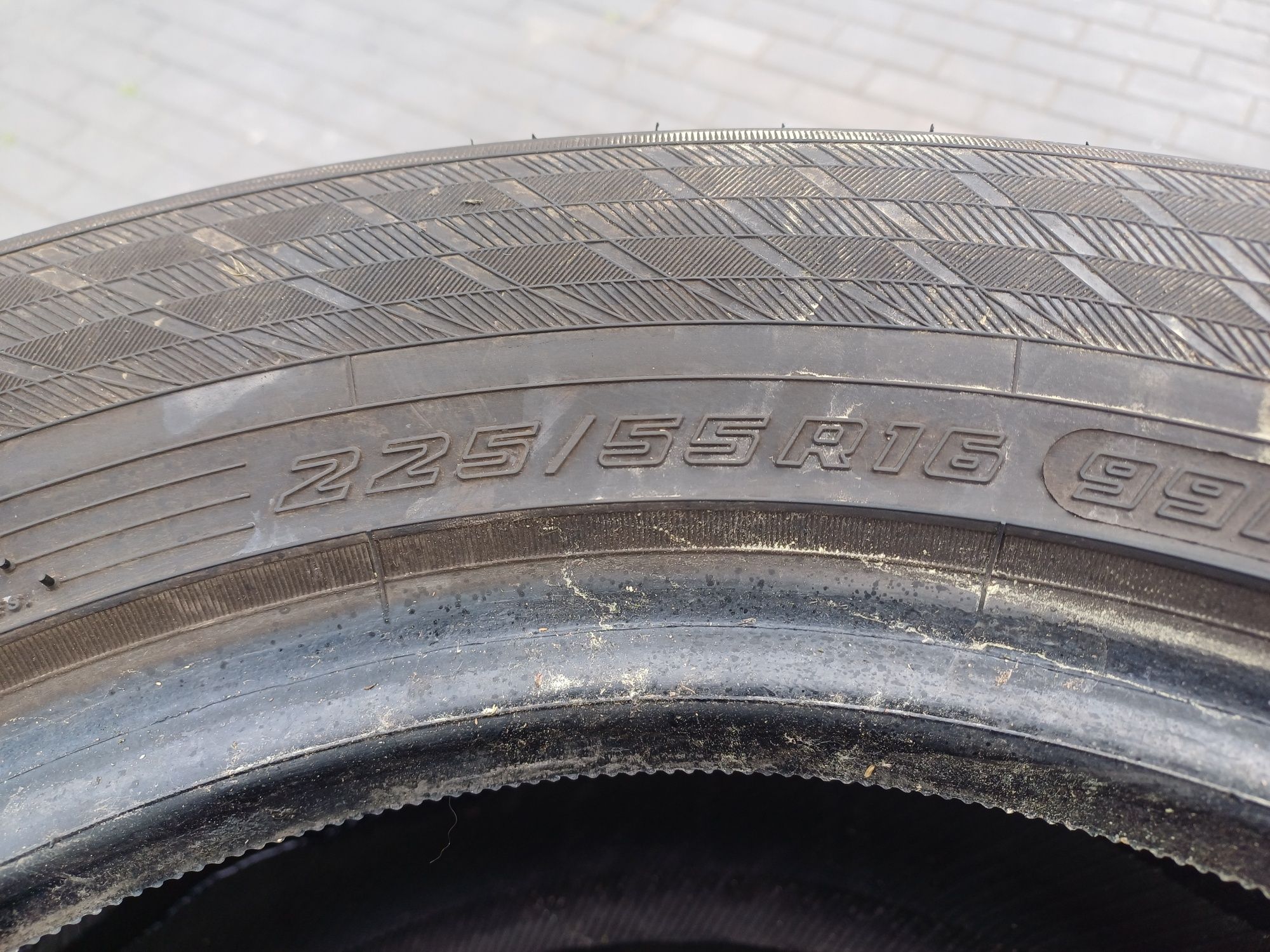 7.5mm jak nowe opony Zima 225/55/16 Yokohama 2022r świeże R16