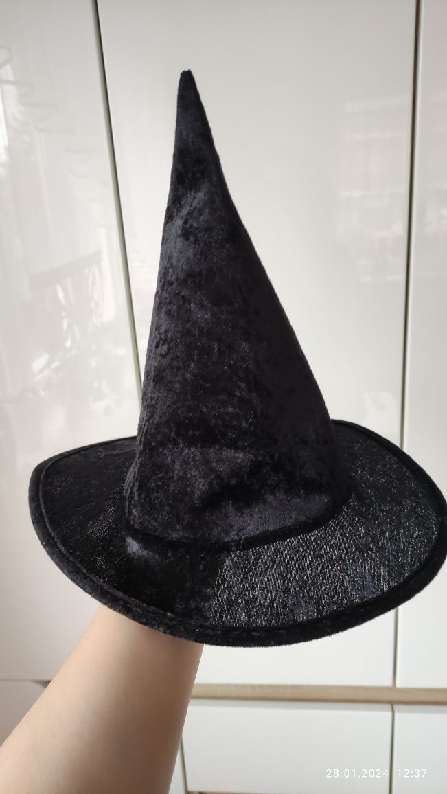 Przebranie strój czarownicy plus kapelusz r 104