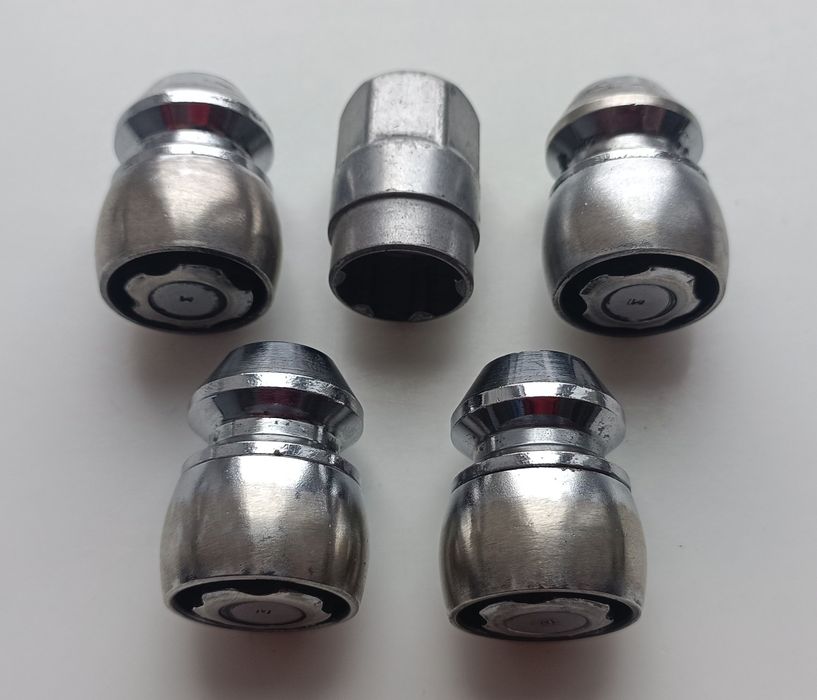 Секретні гайки М12х1,5 Kia, Hyundai, Mazda