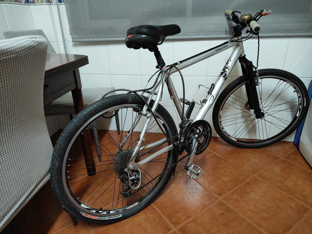 Vendo bicicleta montanha