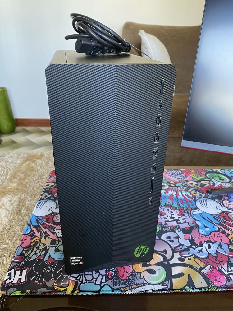 DESKTOP gaming Sem monitor
