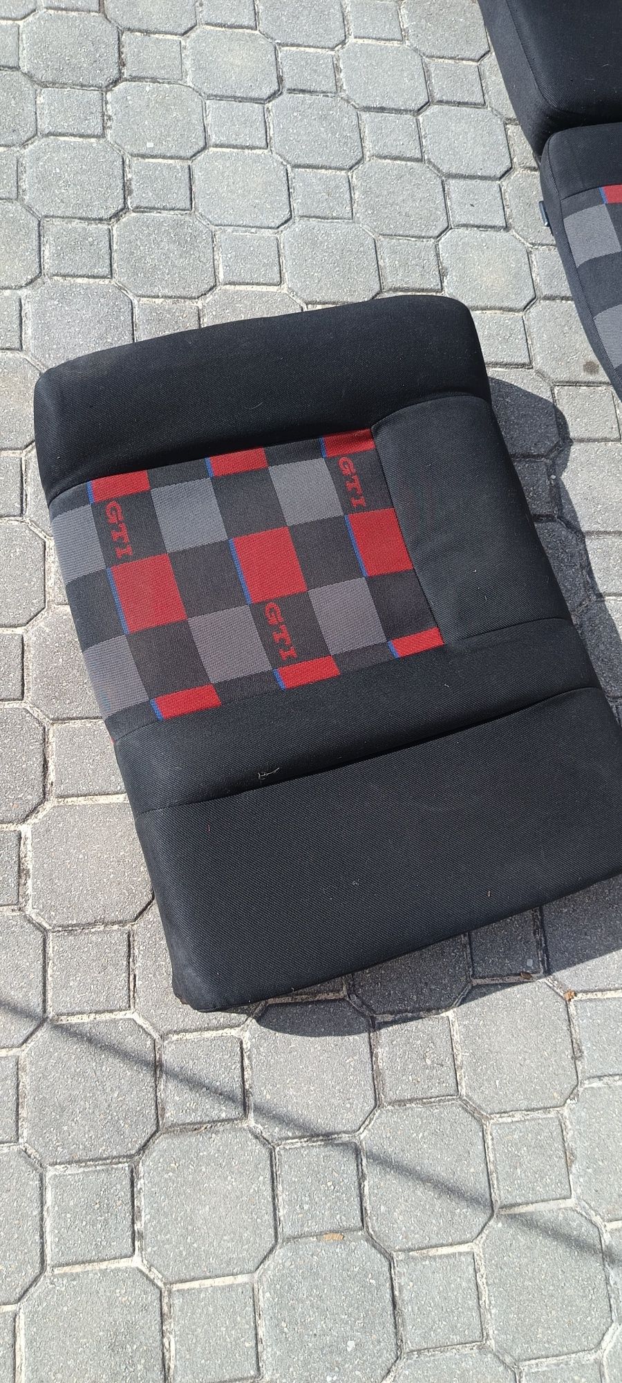 Vendo conjunto bancos golf 3 edição 20 anos