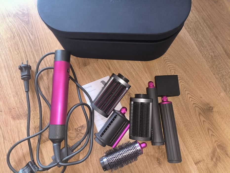 Стайлер Dyson air wrap