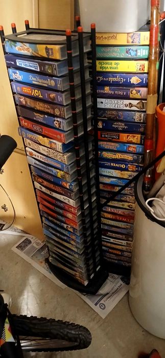 Cassetes,  dvd', cd's