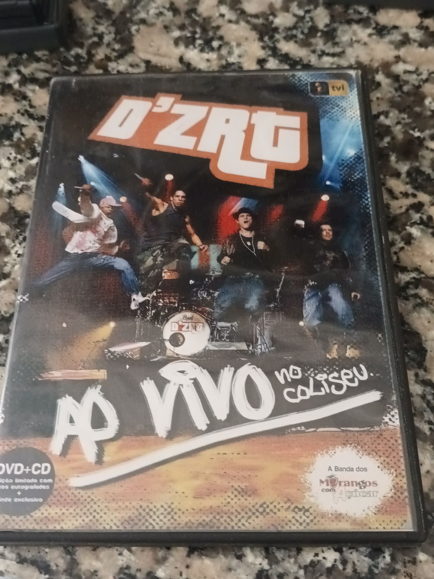 Vendo 9 DVD estado impecável  por 35euros