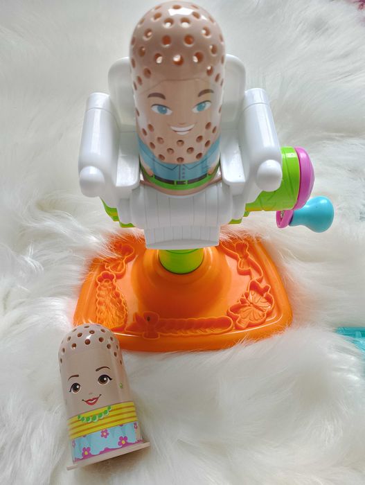 Ciastolina Play-doh fryzjer