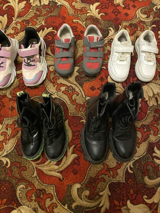 Детская обувь на девочку