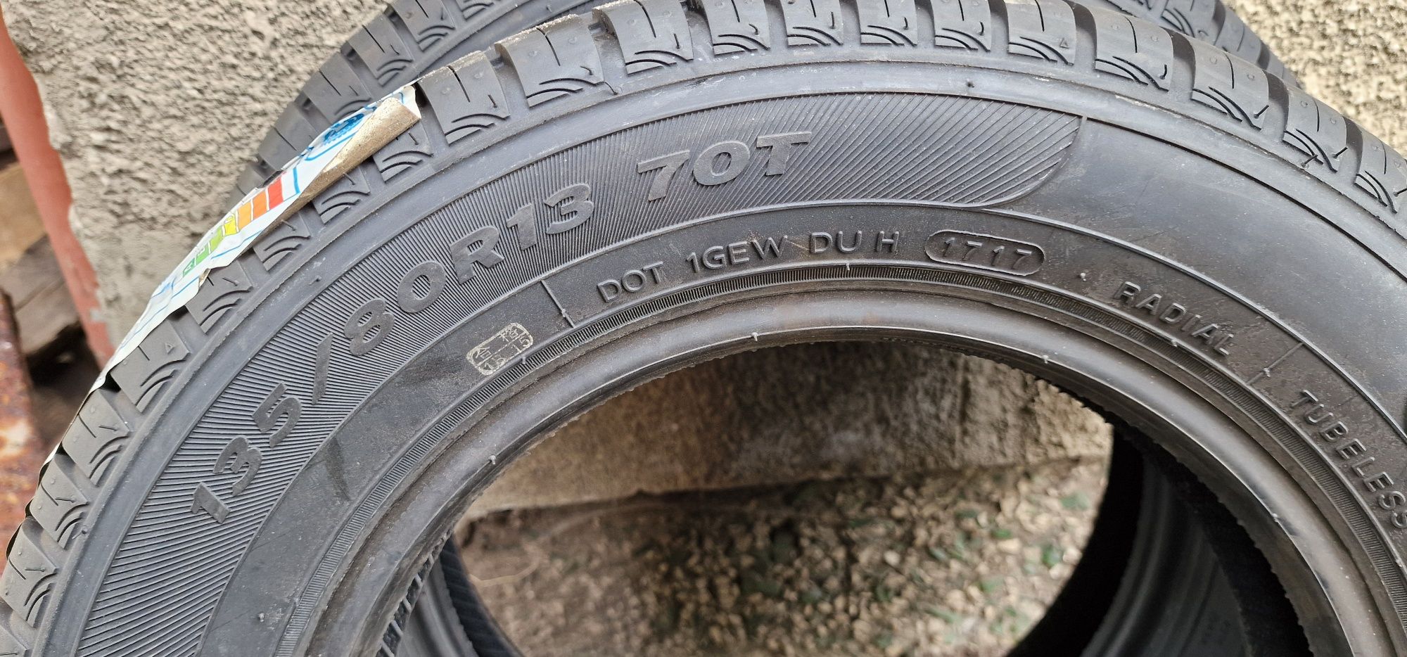 Opony 135/80 r13