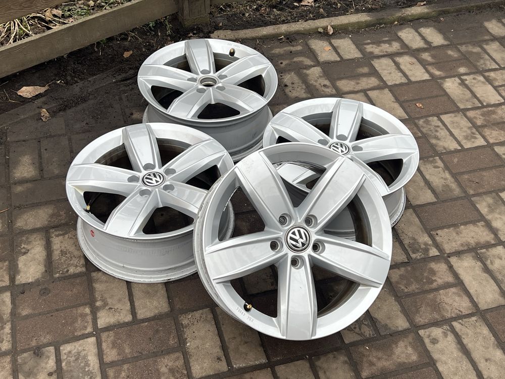 Диски R17 5/112 Volkswagen B7 b8 cc , Skoda