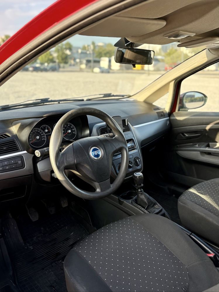 Fiat Punto 1.4 16V Dynamic