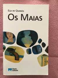 Vendo o livro “Os Maias “ de Eça de Queirós