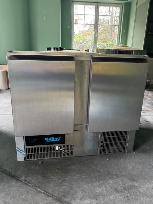 Stół  chłodniczy Rilling