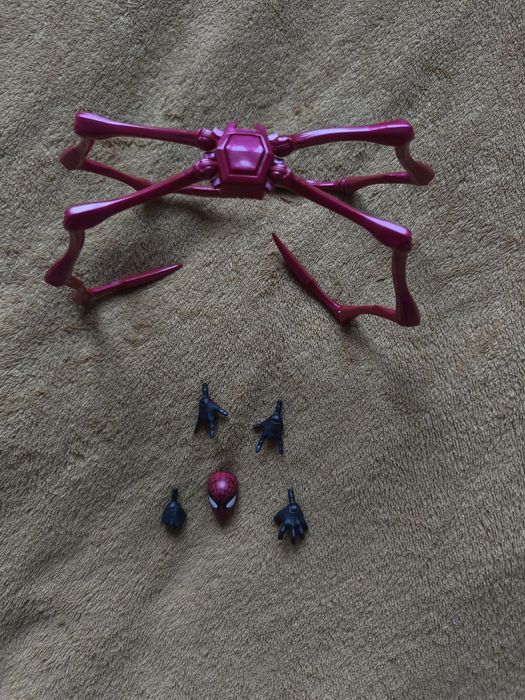 Figurka Hasbro Marvel LEGENDS SUPERIOR Spider-Man 15 CM