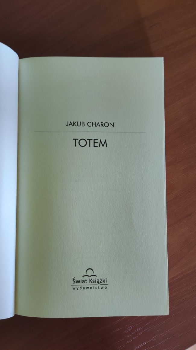 Totem Jakub Charon książka kryminał thriller