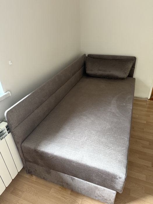 Tapczan lóżko jednoosobowe 200x90
