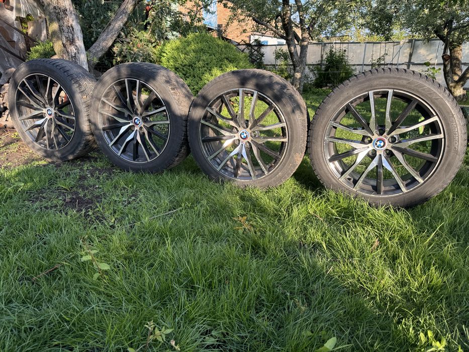 Диски bmw X5 f15 R20 можливо продаж з гумою є Літня також