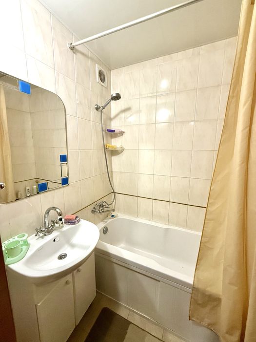 2 кімнатна кв 3й Южний / пр. 40-річчя Перемоги