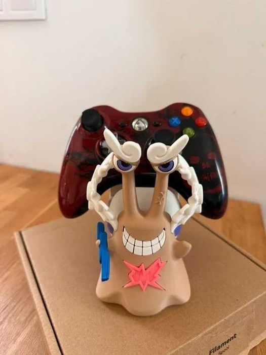 Den Den Mushi Luffy Gear 5 - suporte para comandos - Universal