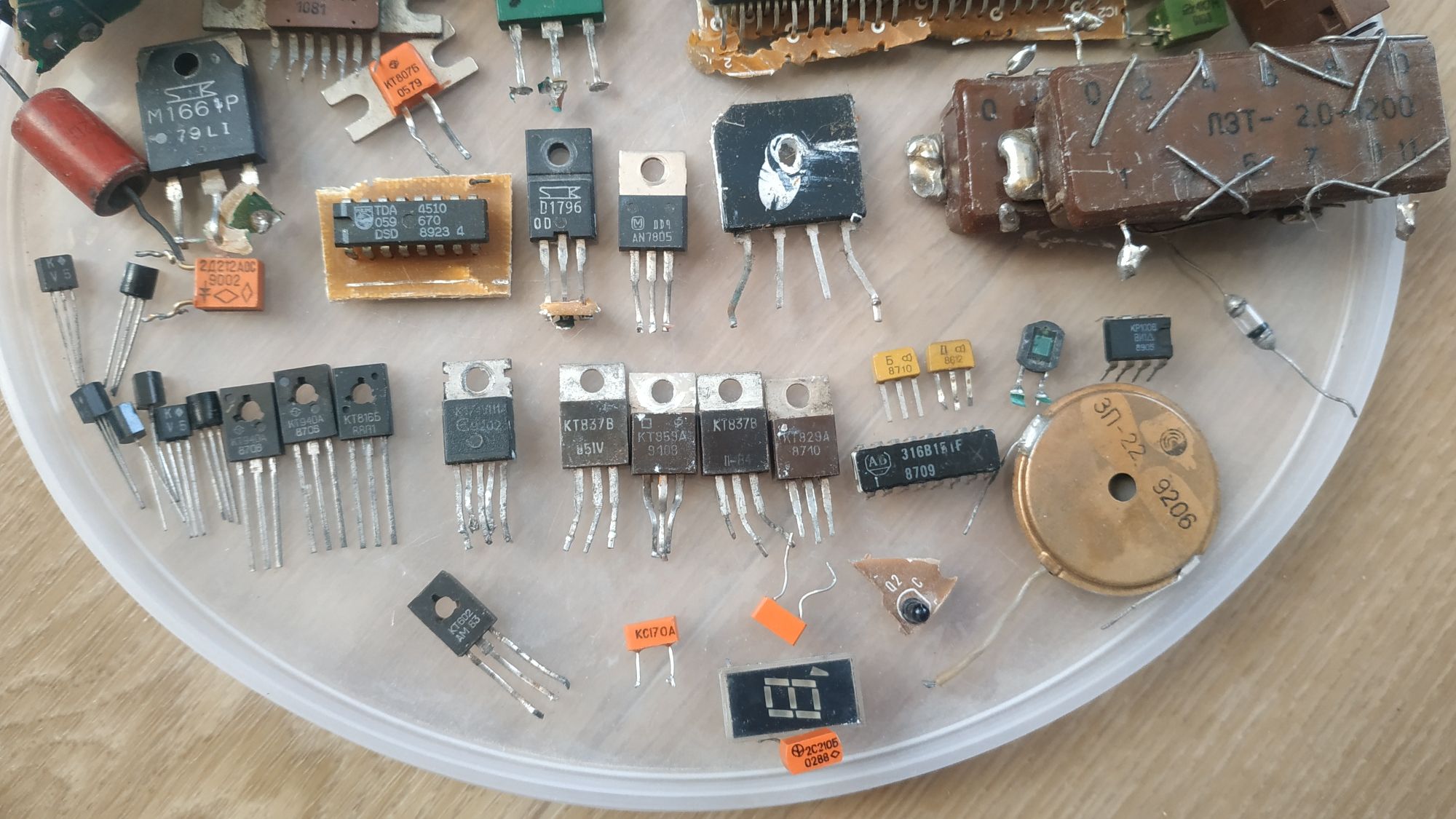 Omron g2r-2a, РЭС17-100, A1232, lm2409T, M1661P, HA1340B, КТ940А, КТ83