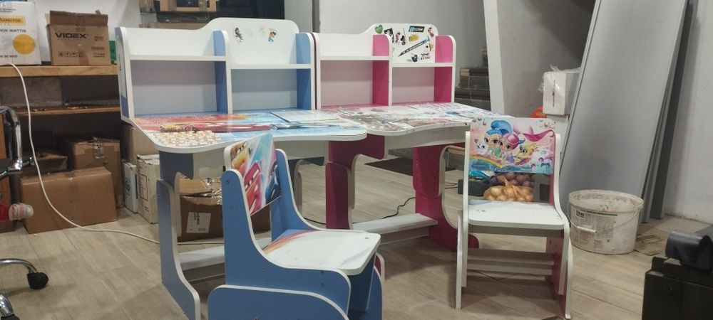 Дитячі парта та стільчик