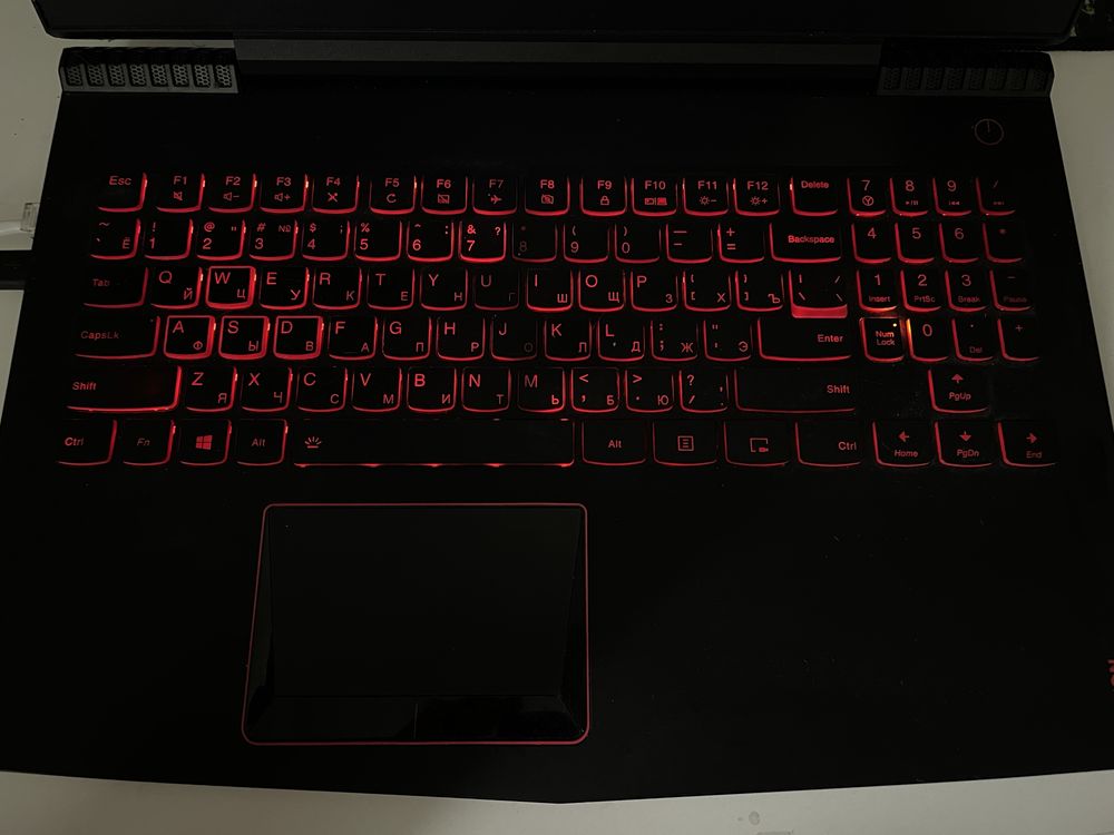 Ноутбук Lenovo legion