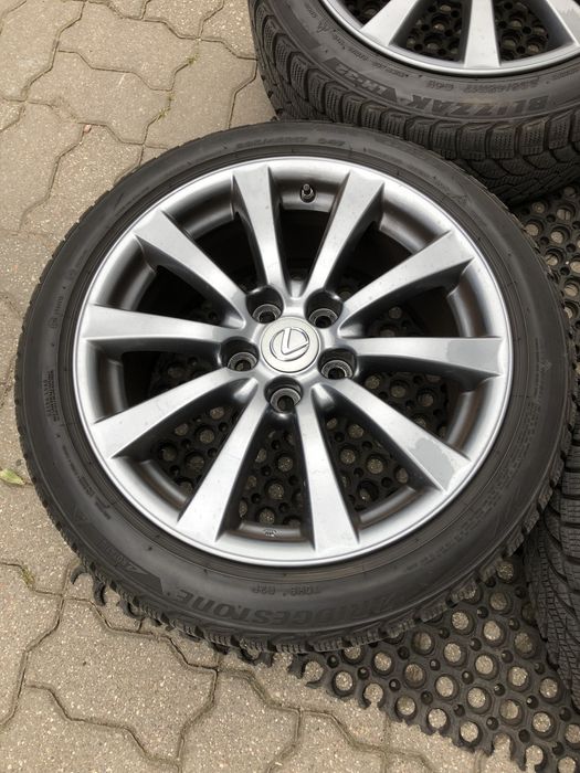 Lexus 17” 8J ET45 opony zimowe 225/45/17 Bridgestone Blizzak